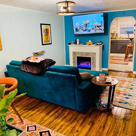 ブルーミントンBoho-Chic Travel Pad - Unit 2アパートメント エクステリア 写真