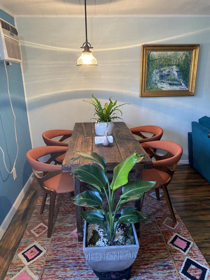 ブルーミントンBoho-Chic Travel Pad - Unit 2アパートメント エクステリア 写真