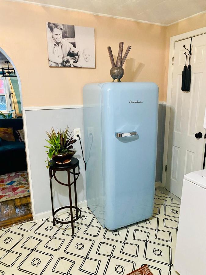 ブルーミントンBoho-Chic Travel Pad - Unit 2アパートメント エクステリア 写真