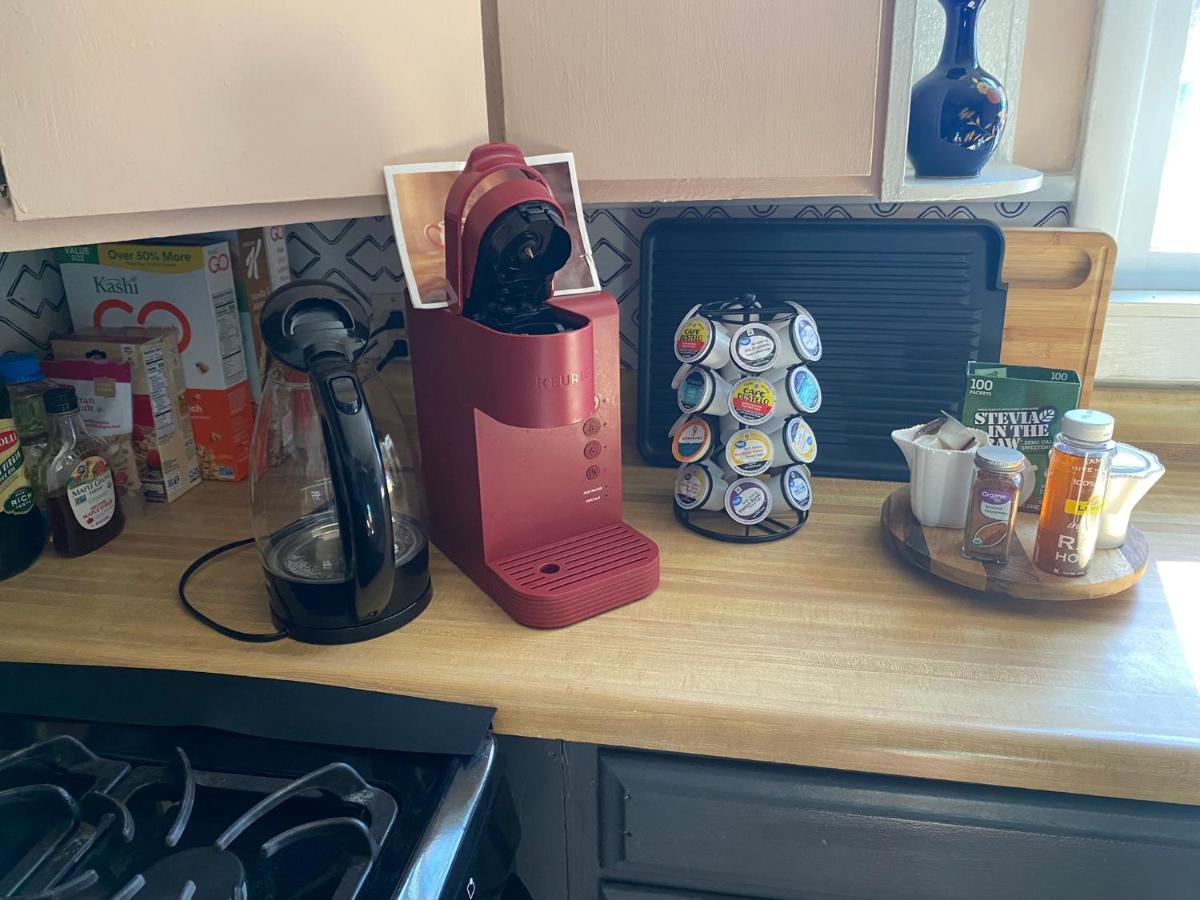 ブルーミントンBoho-Chic Travel Pad - Unit 2アパートメント エクステリア 写真