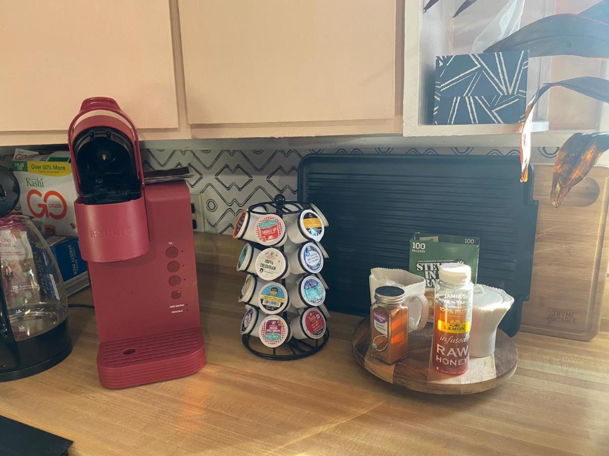 ブルーミントンBoho-Chic Travel Pad - Unit 2アパートメント エクステリア 写真