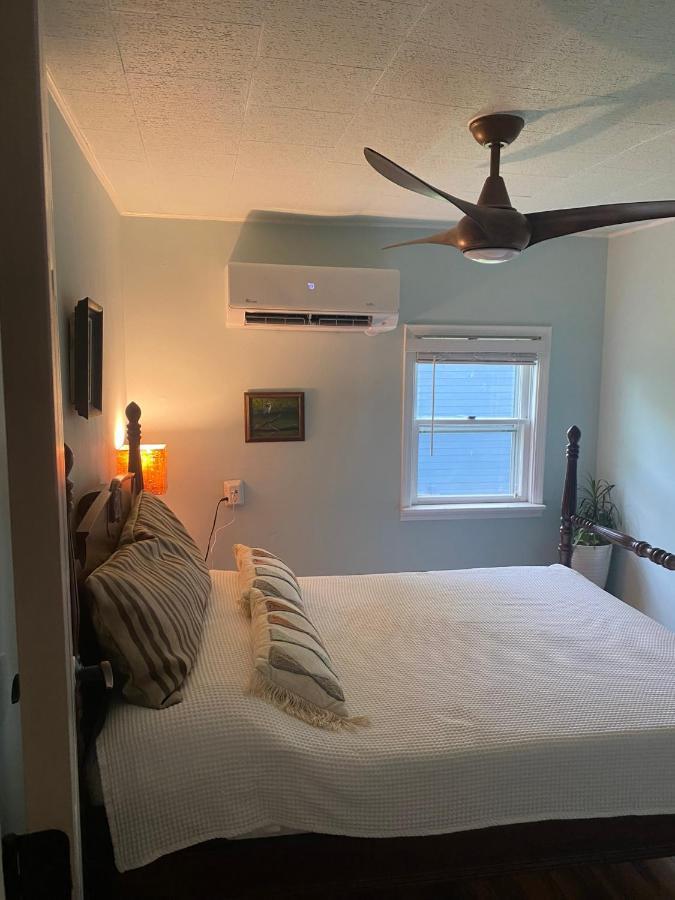 ブルーミントンBoho-Chic Travel Pad - Unit 2アパートメント エクステリア 写真